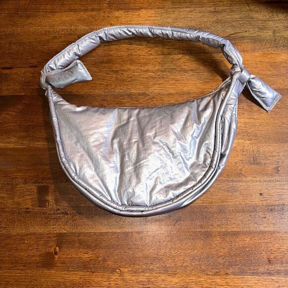 Timberland  X Veneda  Carter Cross Body Bag - Picture 4 of 7